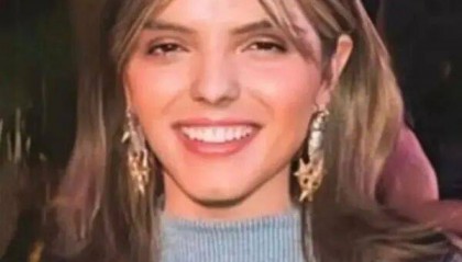 希腊航运巨头28岁女继承人在家中死亡，疑被虫类叮咬后发病，涉事医院承认犯下严重错误