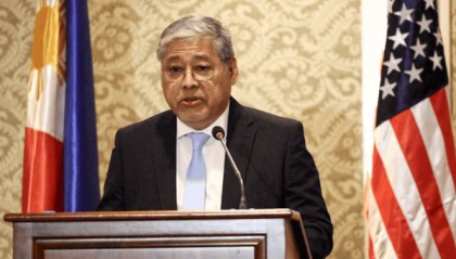 离任前夕，菲律宾外长通告9国，想和中方谈判，愿达成任何协议