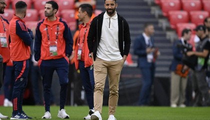 曼联主帅风波：奥利弗·格拉瑟会接替鲁本·阿莫林吗？