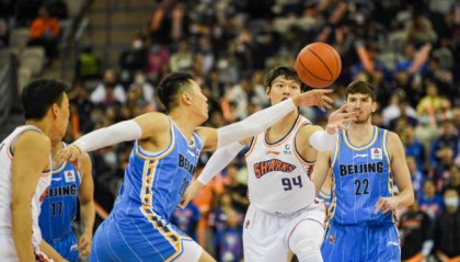 北京篮球：重生之路