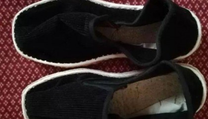 一家5口坐45小时火车赶杭州！这几天，大军出动了！有人随身必带的，竟是这样东西……