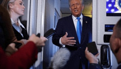 中美高层会晤前，中国被曝给了美国想要的，特朗普也宣布对华降税