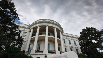 特朗普与内塔尼亚胡通话 不满其对哈马斯消极反应