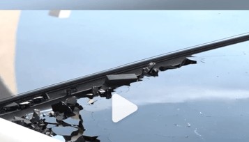 21楼玻璃自爆砸坏楼下两辆车，25000元修车费谁来担？律师解读