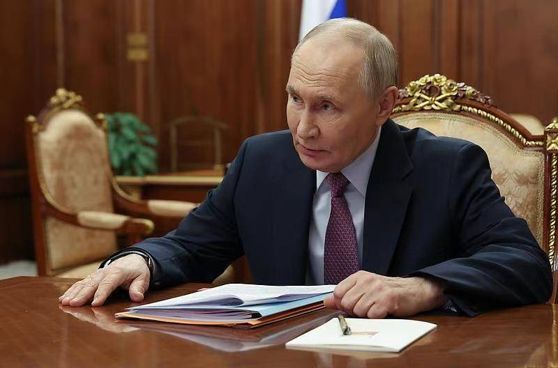 俄罗斯放弃游说中国了，普京全力吸引印度，释放信号强烈