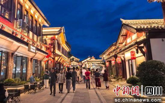 自贡：自流井老街焕新亮相
