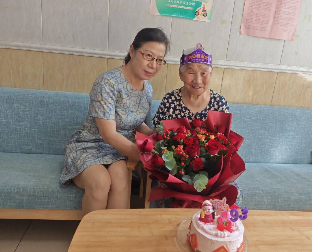 南京大屠杀幸存者熊淑兰离世，世间再听不到她唱快板声