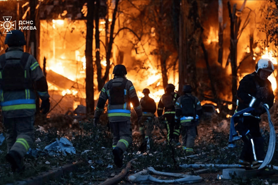 经过一千天激烈战斗，俄军终于发现乌军真正弱点：一夜之间成功切断顿巴斯铁路