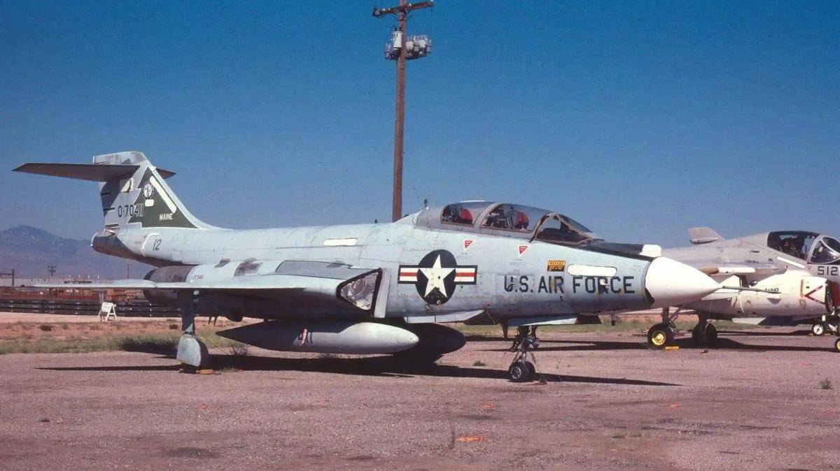 歼50和歼36,就是正牌六代机!美国质疑没完了?六代标准由中国人定