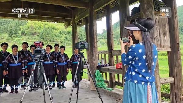 焦点访谈丨年轻人钟情老手艺 非遗装上“新引擎”