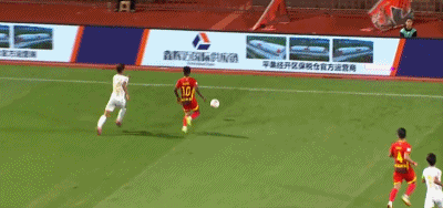 广西平果队受伤球员已完成手术，俱乐部发图报平安：诊断为颈部骨折，正在术后恢复中