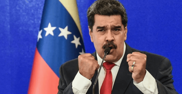 历史再次重演！特朗普通告全球：已授权中情局在委内瑞拉开展行动，美军特遣队已就位，局势一触即发