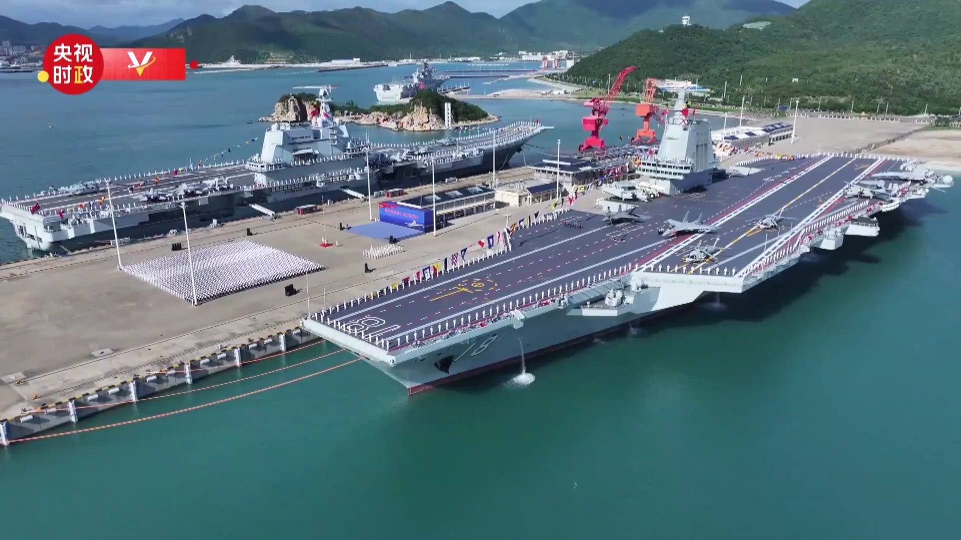 10万吨,90架舰载机,激光武器,福建舰服役时美方关注004核航母