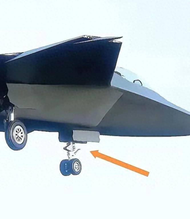 10万吨,90架舰载机,激光武器,福建舰服役时美方关注004核航母